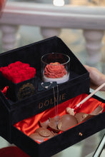 Valentine’s Day Limited Edition 💝
Candle. Chocolate. Flowers.