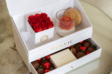 Valentine’s Day Limited Edition 💝
Candle. Chocolate. Flowers.