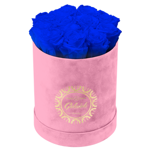 Small Luxury Round Velvet bouquet with more than  10 Roses