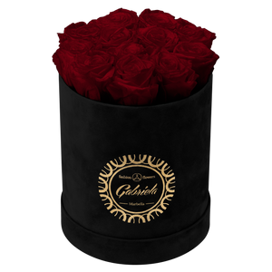 Small Luxury Round Velvet bouquet with more than  10 Roses