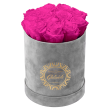 Small Luxury Round Velvet bouquet with more than  10 Roses