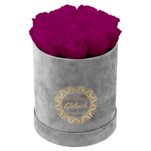 Small Luxury Round Velvet bouquet with more than  10 Roses