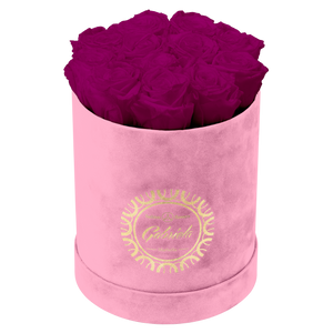 Small Luxury Round Velvet bouquet with more than  10 Roses