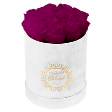 Small Luxury Round Velvet bouquet with more than  10 Roses