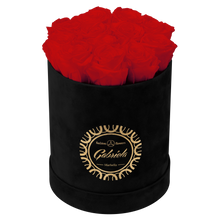 Small Luxury Round Velvet bouquet with more than  10 Roses