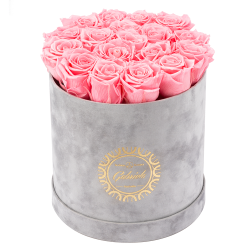 Medium Round Velvet  bouquet with more than 19 Roses