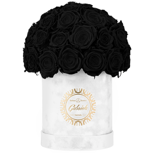 Velvet Special Collection bouquet with more than 25 Roses