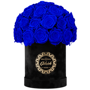 Velvet Special Collection bouquet with more than 25 Roses