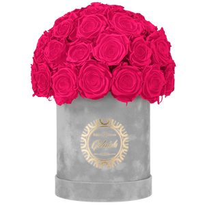 Velvet Special Collection bouquet with more than 25 Roses