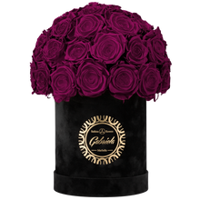 Velvet Special Collection bouquet with more than 25 Roses