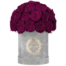 Velvet Special Collection bouquet with more than 25 Roses