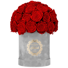 Velvet Special Collection bouquet with more than 25 Roses