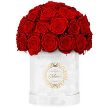 Velvet Special Collection bouquet with more than 25 Roses