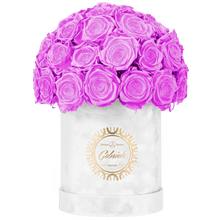 Velvet Special Collection bouquet with more than 25 Roses