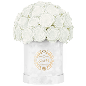 Velvet Special Collection bouquet with more than 25 Roses