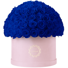 Xtra Large Velvet Special Collection bouquet with more than 100 Roses