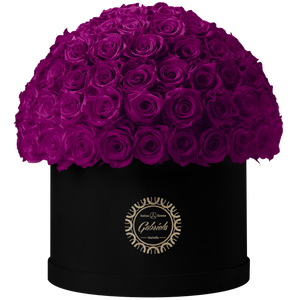 Xtra Large Velvet Special Collection bouquet with more than 100 Roses